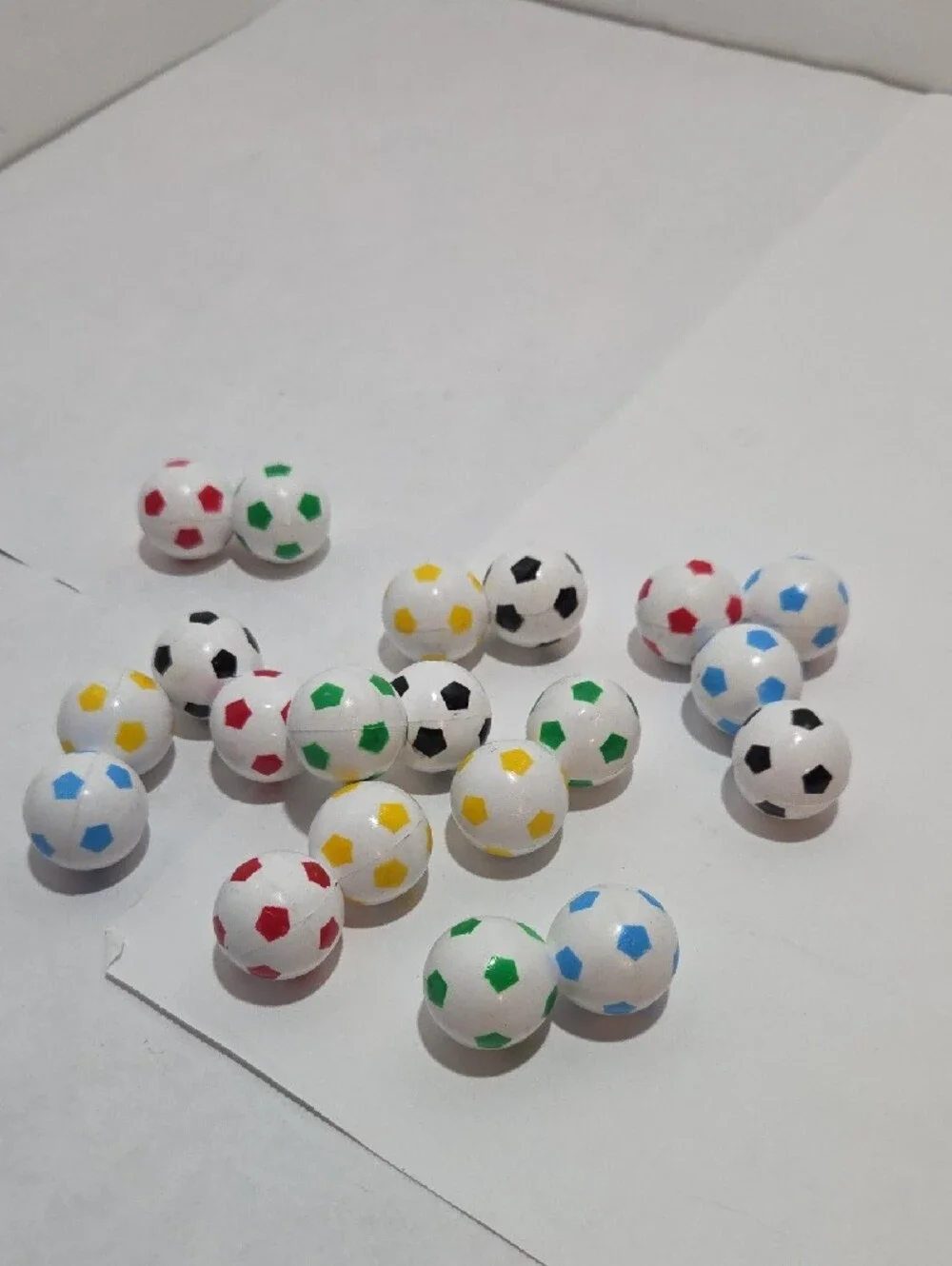 Soccer Smarts Pyramid Puzzle - White with Multicolor Soccer Balls